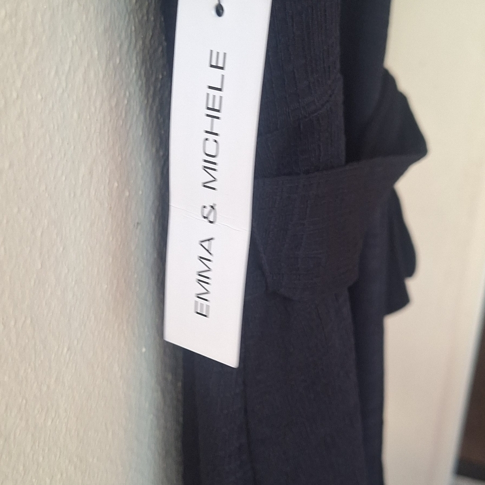 Emma & Michele Blue Navy Ruffle Women's Dress Flutter Short Sleeves Size M NWT - Picture 10 of 11
